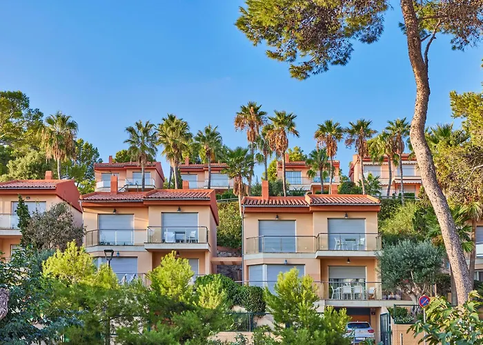 Universal Aquamarin Beach Houses